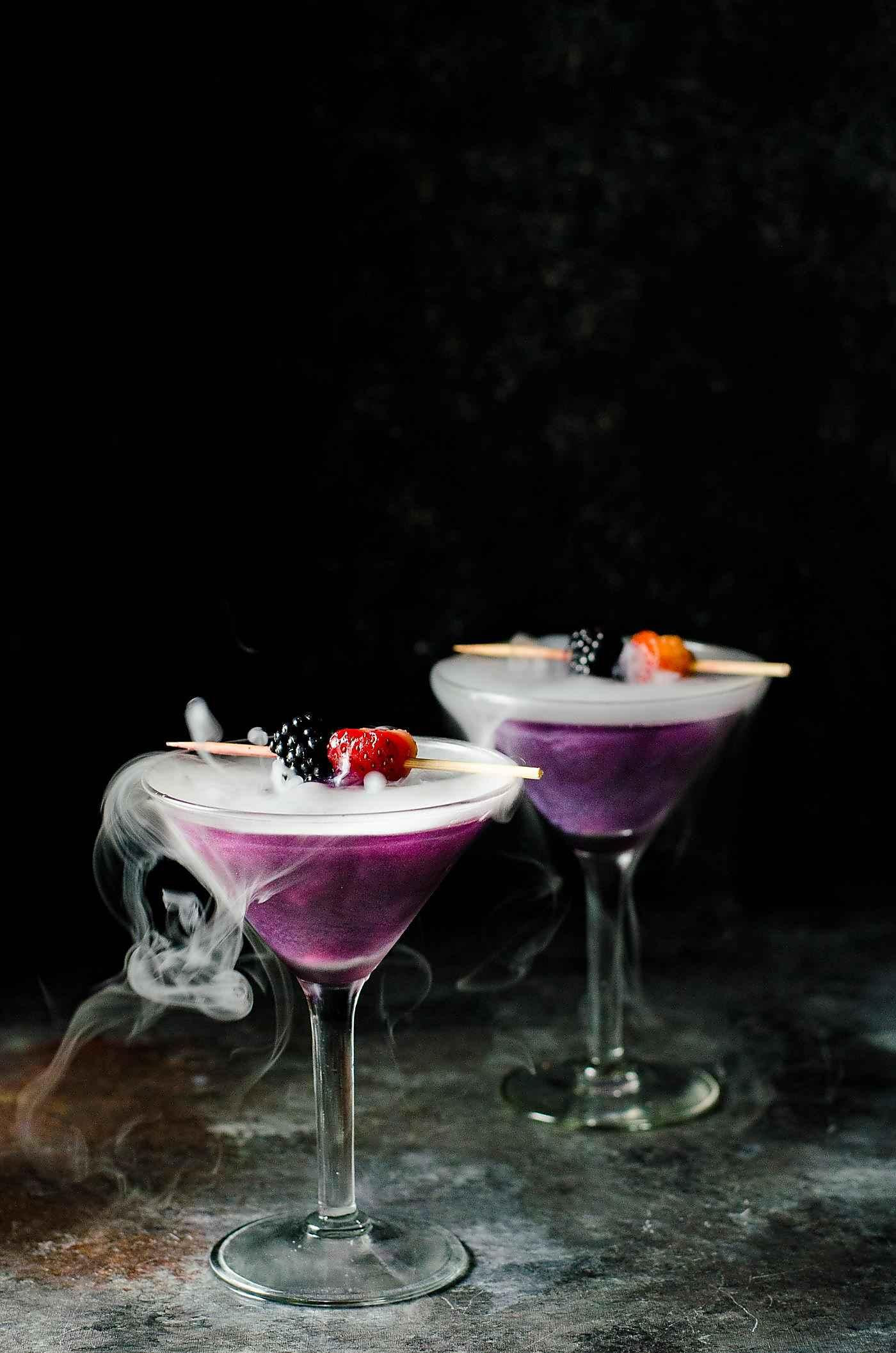 Halloween Alcohol Drinks
 17 Halloween Cocktail Recipes that are Spooktacular An
