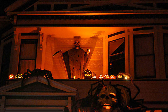 Halloween Balcony Decorating Ideas
 30 Ideas for Halloween Balcony Decorations Home