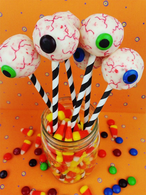 Halloween Cake Pops Recipe
 Eyeball Cake Pops for Halloween Southern Couture