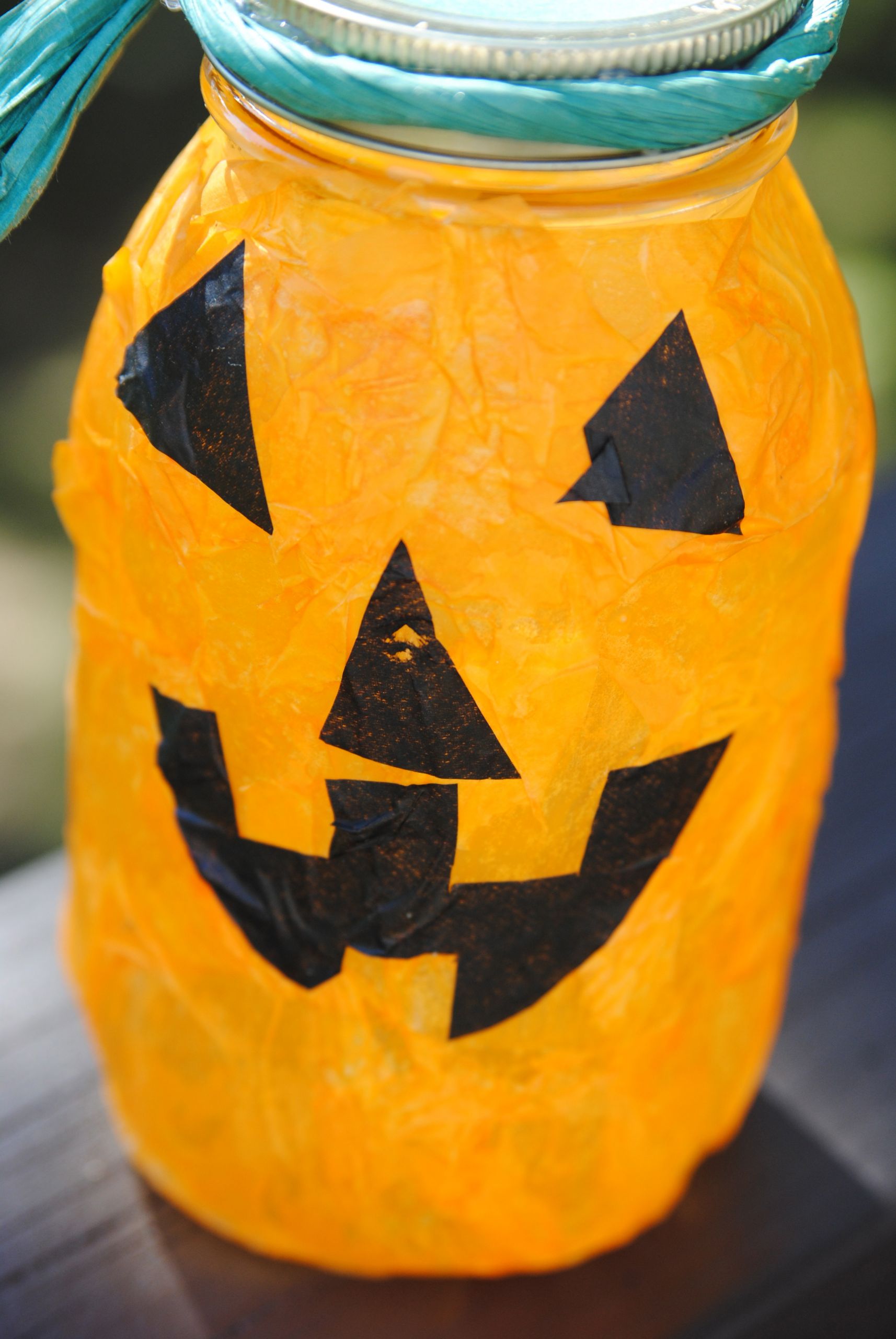 Halloween Crafts With Kids
 Quick Halloween Craft Ideas for Kids