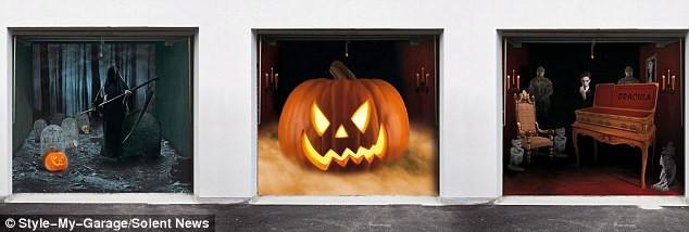 Halloween Garage Door Covers
 Halloween 2011 Spooky 3 D garage door covers by Thomas
