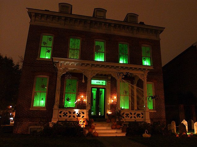 Halloween Party House Decorating Ideas
 Top 16 Amazing Halloween House Decors – Easy & Unique