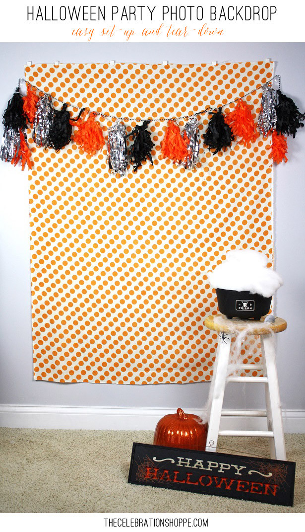 Halloween Party Photo Booth Ideas
 How to Hang a Booth Backdrop
