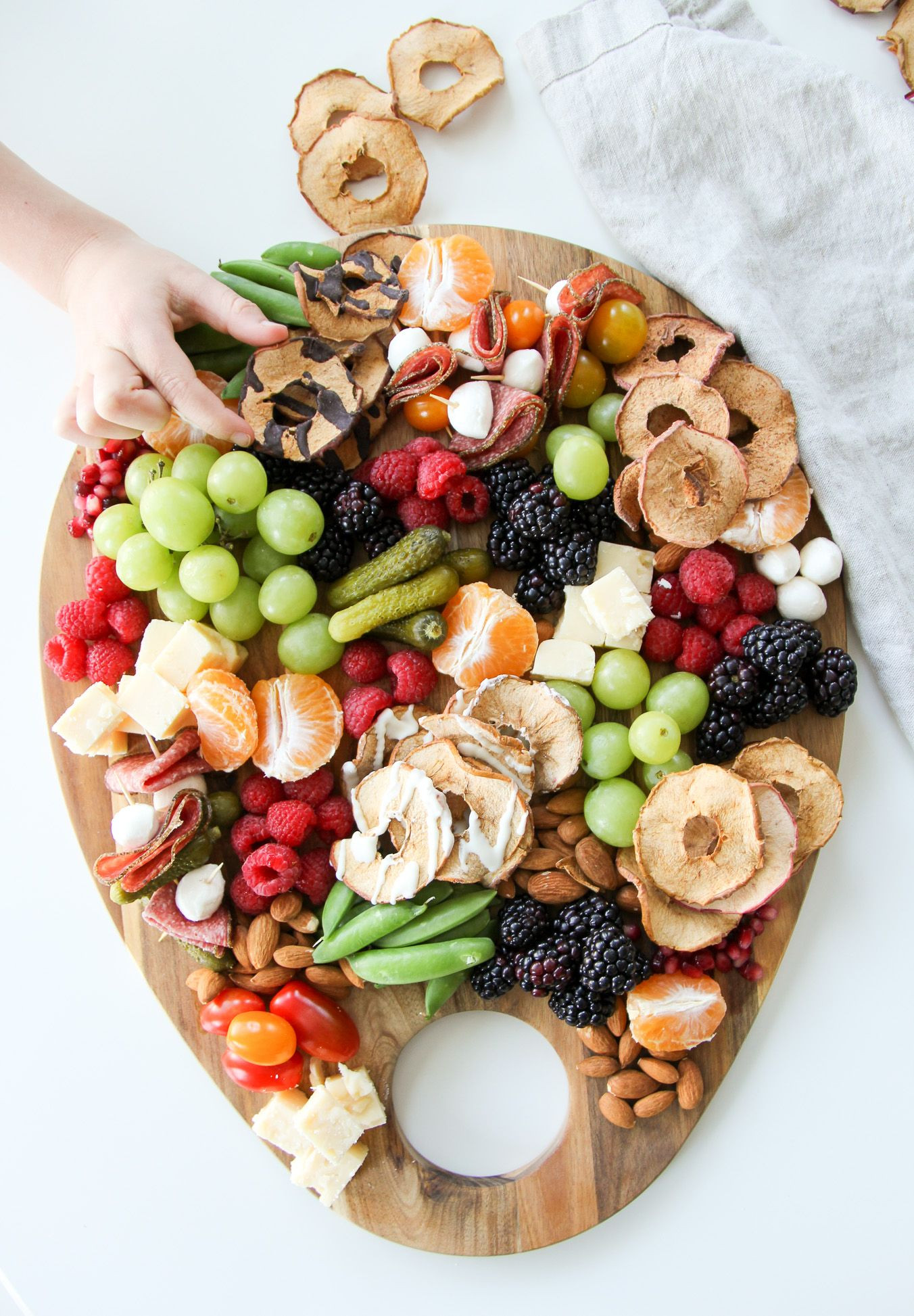 Healthy Appetizers For Kids
 Kid Friendly Snack and Cheese Plate