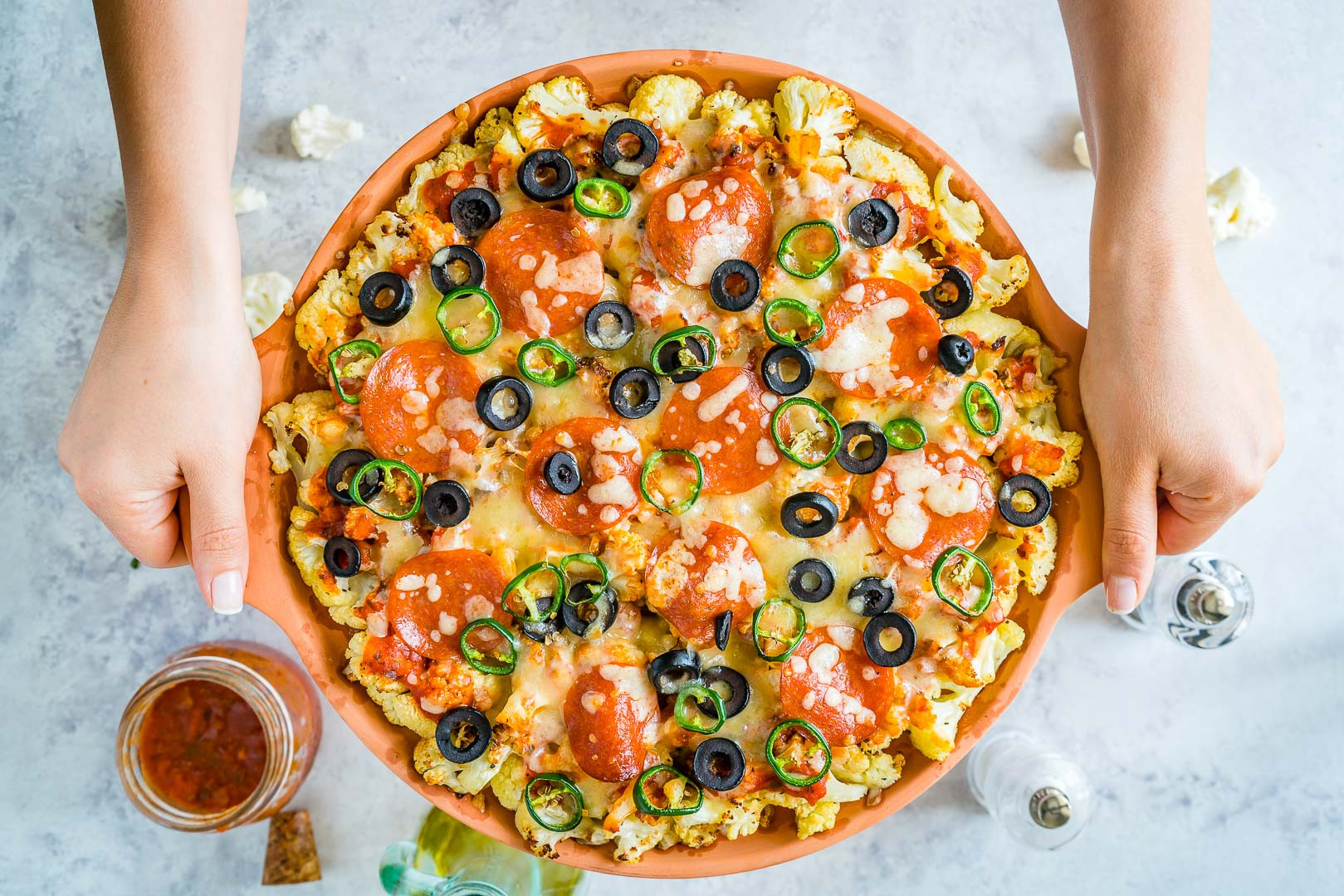 Healthy Cauliflower Pizza
 This Clean Eating Cauliflower Pizza Bake is the BEST