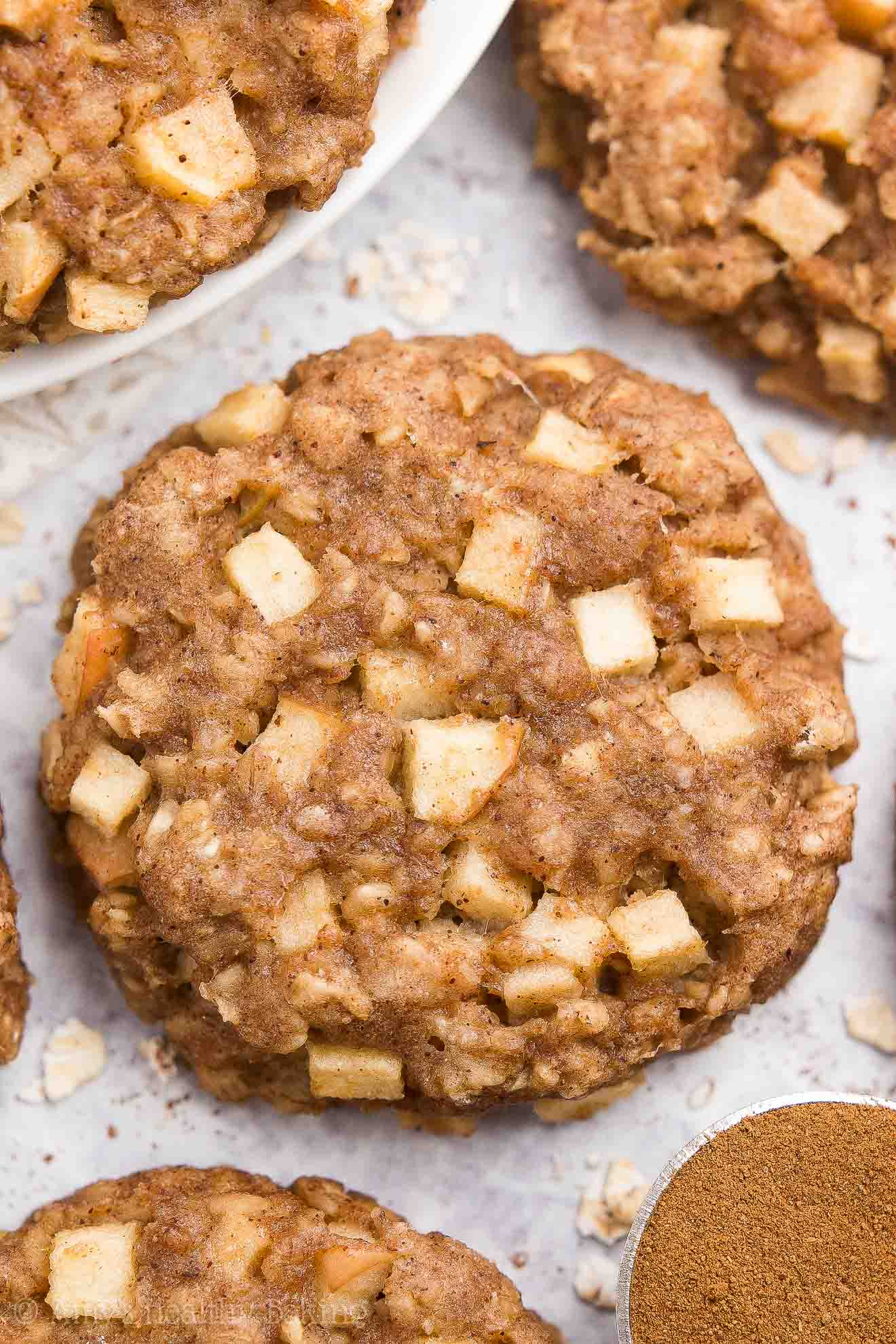 Healthy Oatmeal Breakfast Cookies
 Healthy Apple Pie Oatmeal Breakfast Cookies