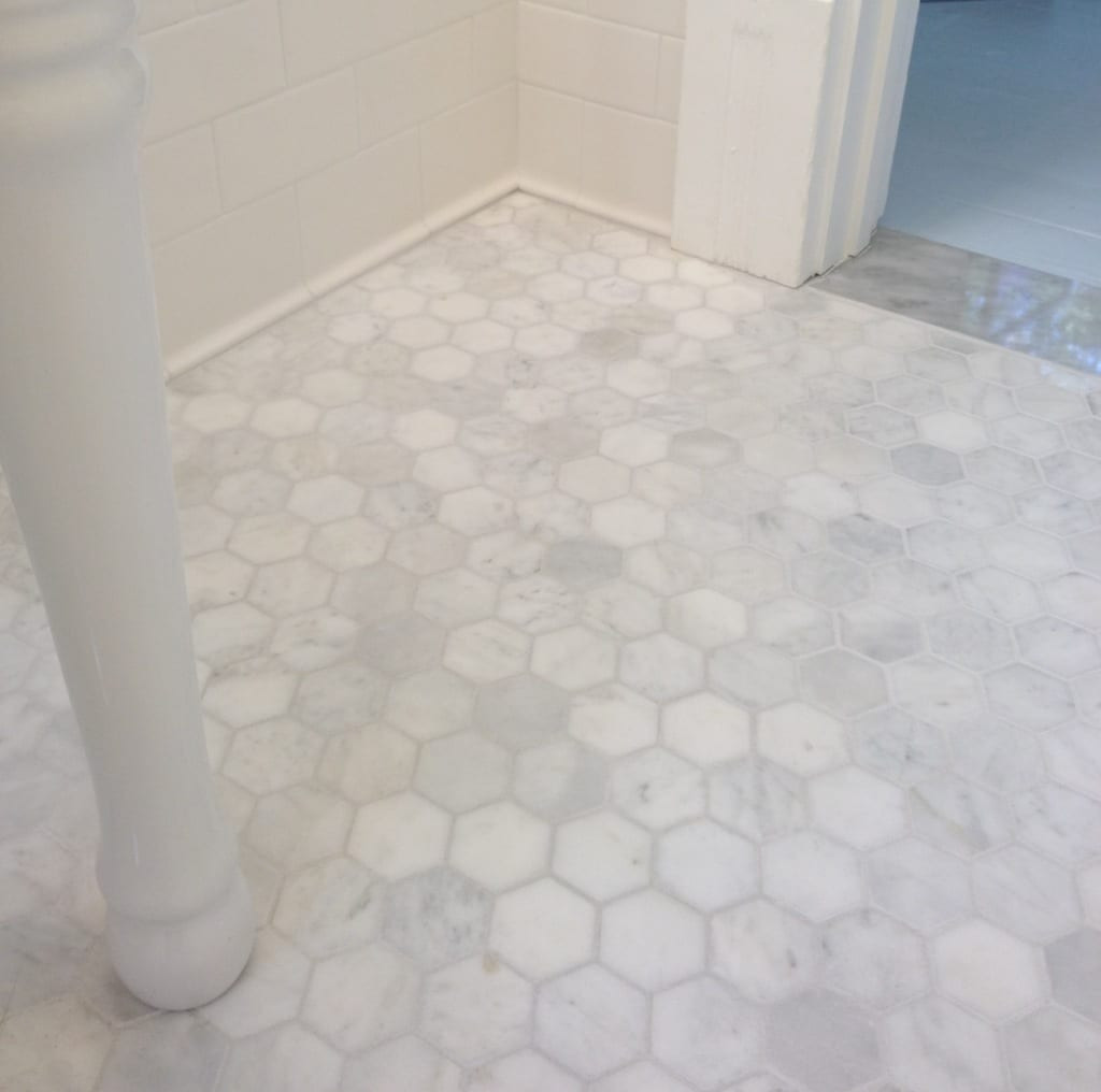 Hex Tiles Bathroom Floor
 15 Amazing Modern Bathroom Floor Tile Ideas and Designs