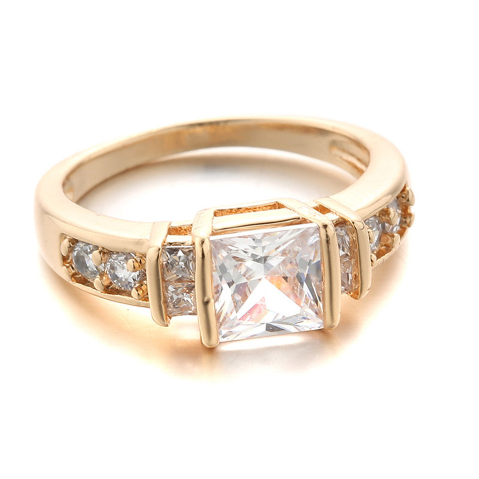 High Quality Cubic Zirconia Wedding Rings
 2015 New Wedding Rings with Stone For Women High Quality
