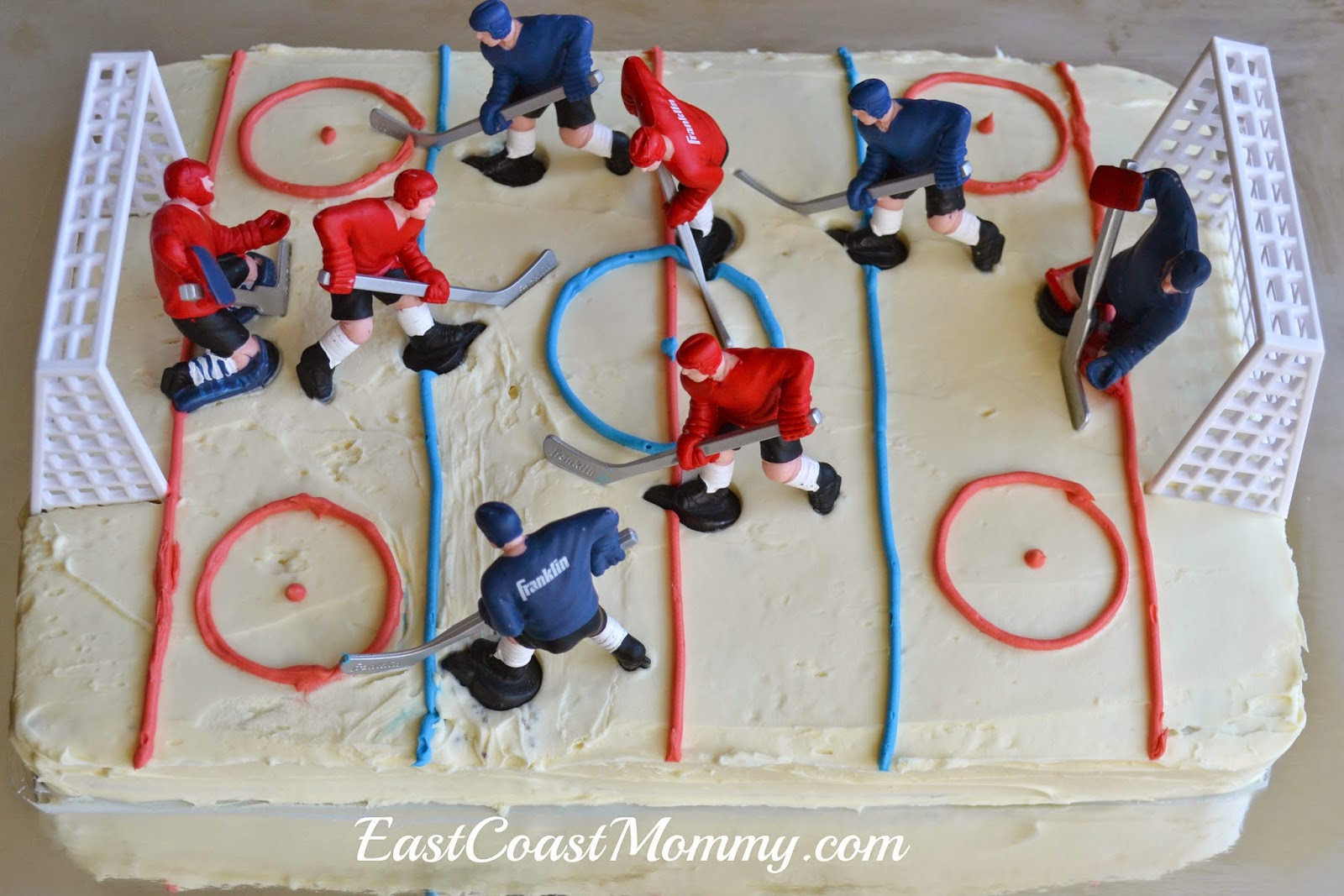 Hockey Birthday Cake
 East Coast Mommy Simple DIY Hockey Cakes