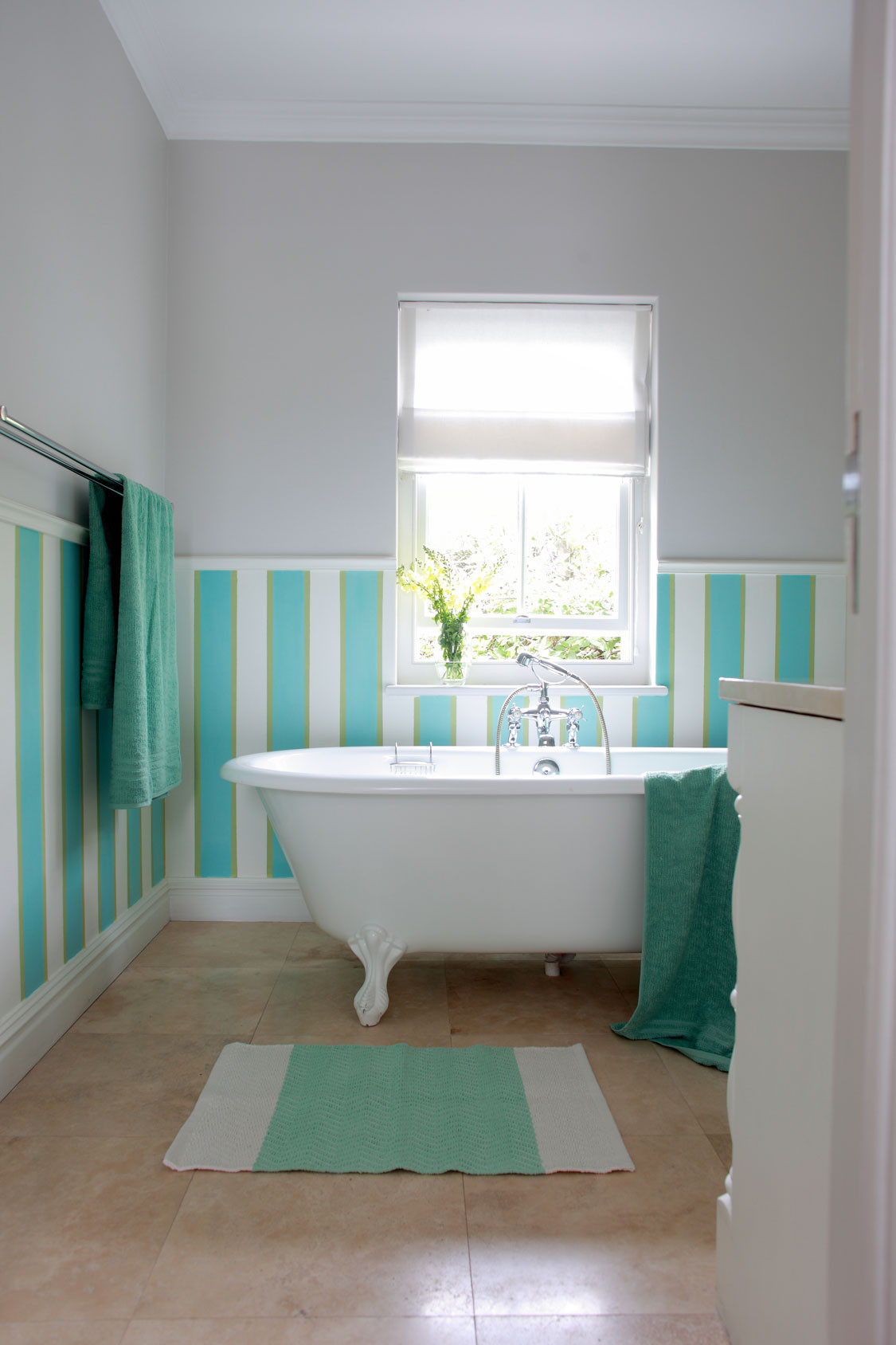 Home Goods Bathroom Decor
 10 Easy bathroom decor ideas