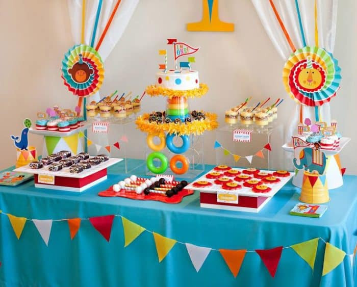 Homemade Birthday Decorations
 20 Easy Homemade Birthday Decoration Ideas SheIdeas