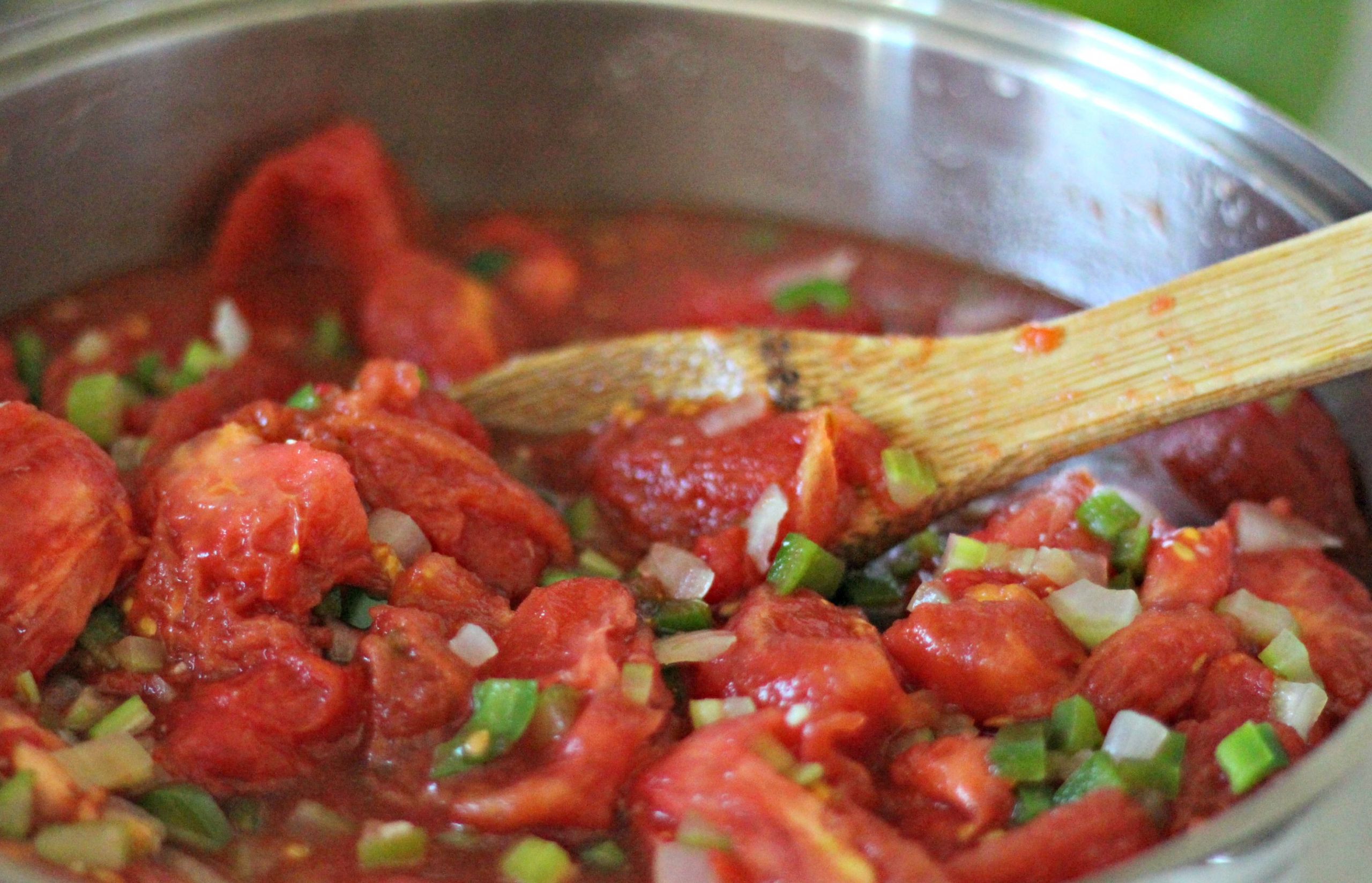 Homemade Spaghetti Sauce From Fresh Tomatoes
 Homemade Spaghetti Sauce with Garden Fresh Tomatoes