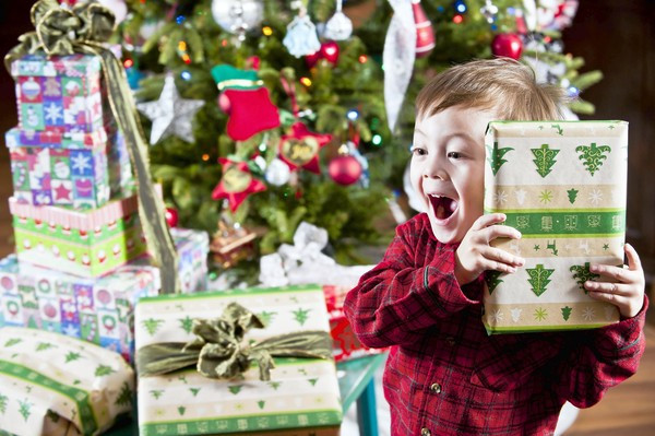 Hot Gifts For Kids
 Hot Holiday Gifts for Kids & Teens AKA Mom Magazine