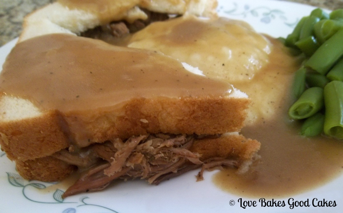 Hot Roast Beef Sandwiches With Gravy
 Hot Roast Beef Sandwiches with Gravy