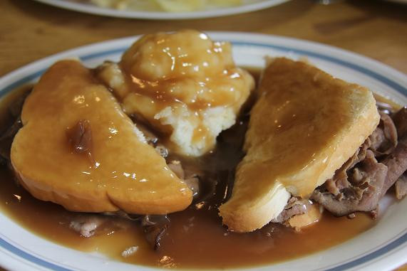 Hot Roast Beef Sandwiches With Gravy
 Hot Roast Beef Sandwich with Gravy