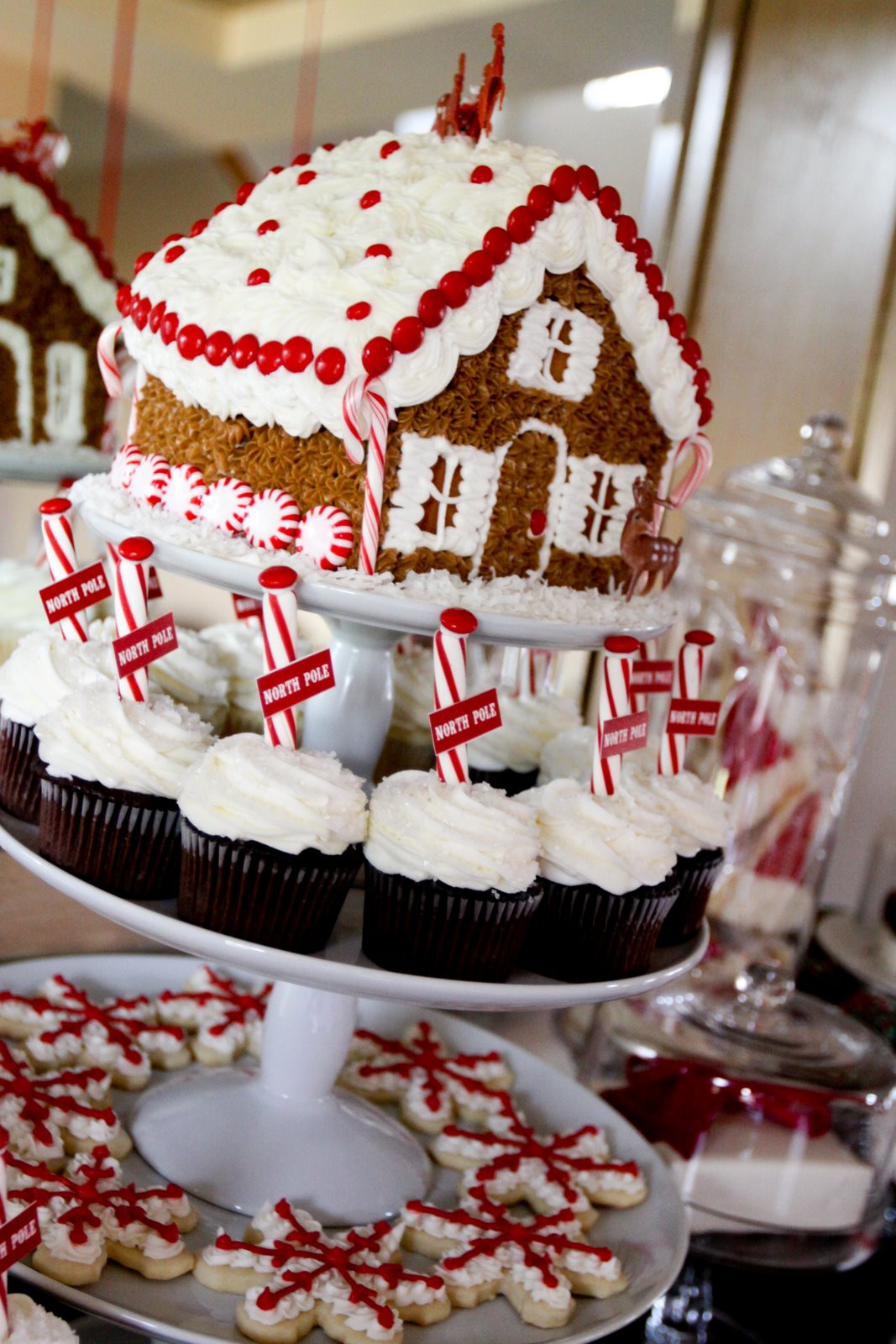 House Christmas Party Ideas
 Ally & Hudson’s gingerbread party – Jenny Cookies