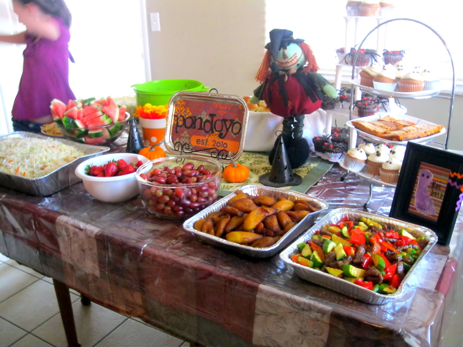 Housewarming Party Food Ideas
 Fall Themed HouseWarming Party The Deets The Foley Fam