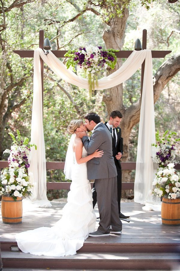 How To Decorate A Wedding Arch With Fabric
 25 Chic and Easy Rustic Wedding Arch Altar Ideas for DIY