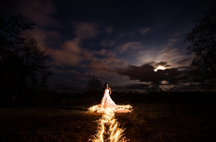 How To Photograph Wedding Sparklers
 Sparkler s That Brides Will Love