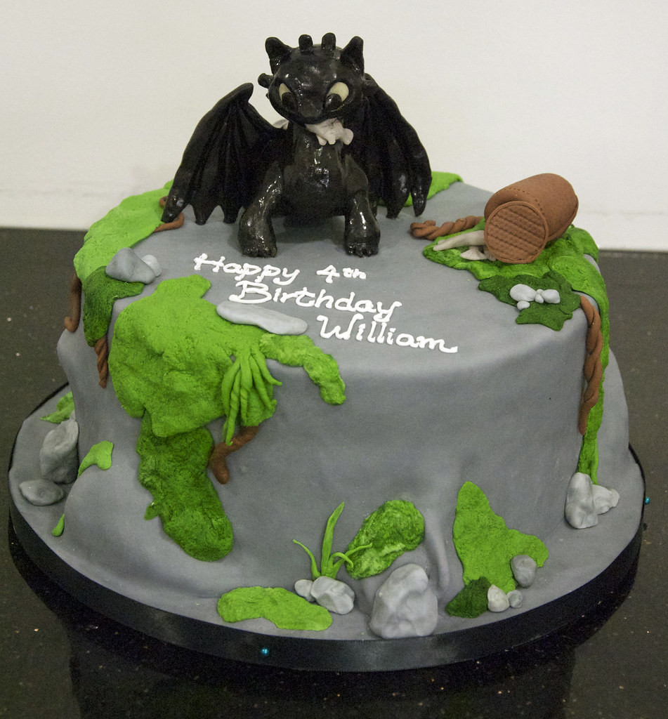 How To Train Your Dragon Birthday Cake
 BC4034 how to train your dragon cake