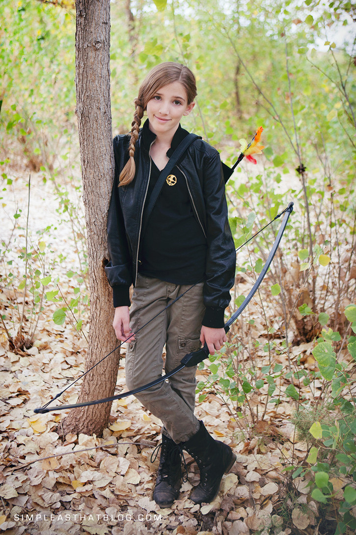 Hunger Games Costumes DIY
 Do it Yourself Katniss Everdeen Costume