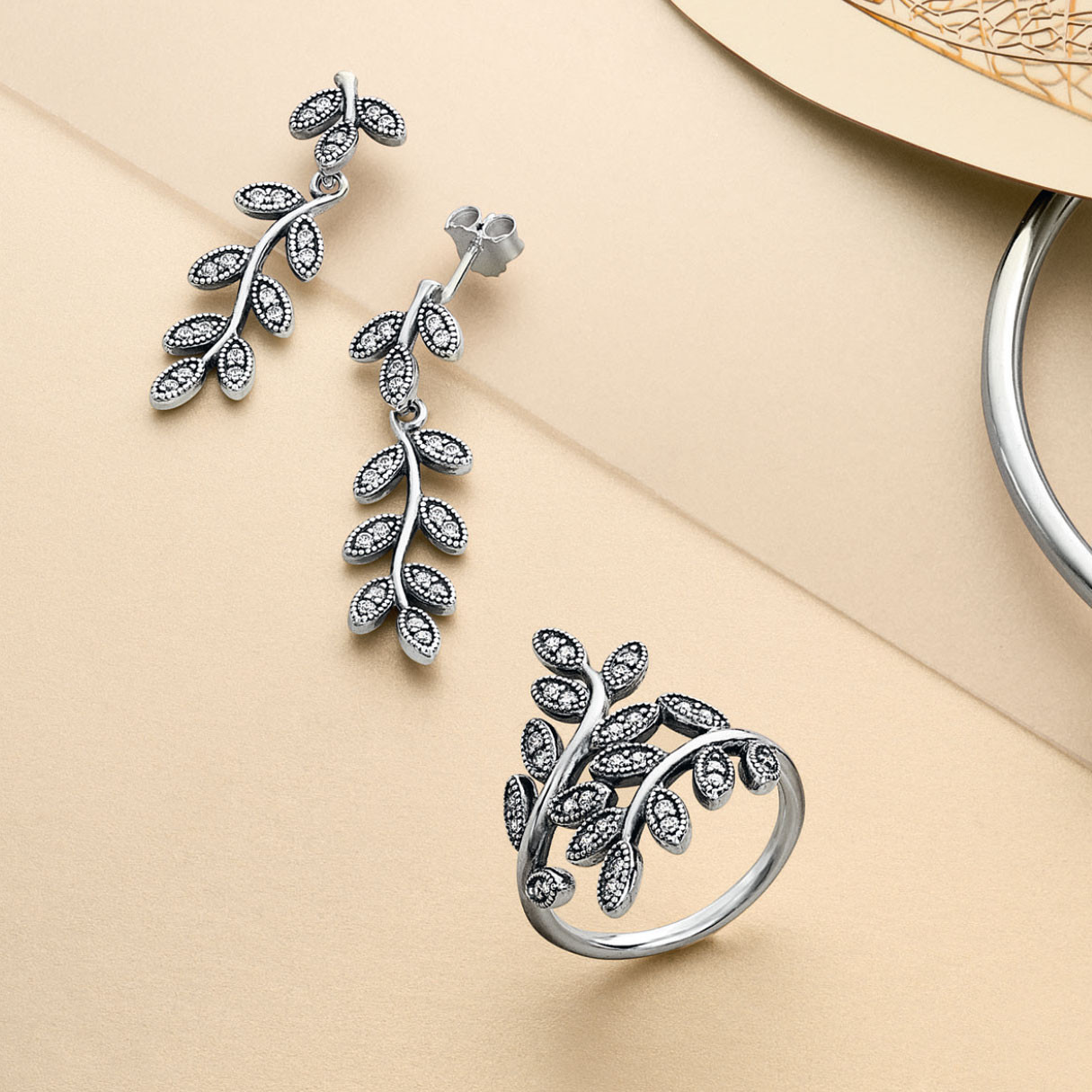 I Like The Way Your Sparkling Earrings Lay
 PANDORA Sparkling Leaves with Clear CZ Dangle Earrings