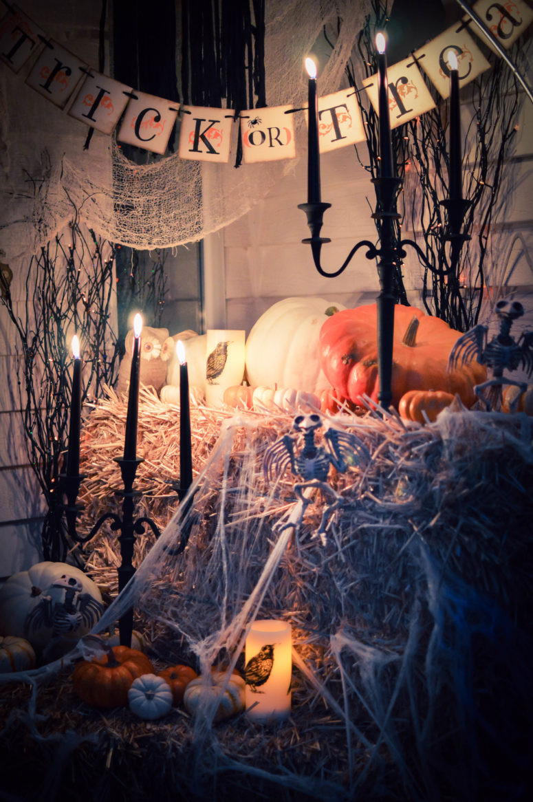 Ideas For Halloween Party In Backyard
 60 Awesome Outdoor Halloween Party Ideas DigsDigs