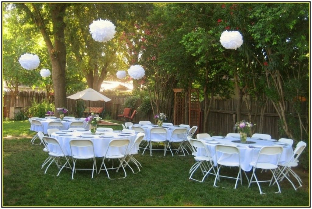 Ideas To Decorate Backyard For Engagement Party
 cheap backyard wedding decoration ideas retrosonik cheap