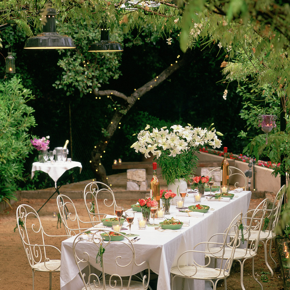 Ideas To Decorate Backyard For Engagement Party
 Garden party ideas – Garden party – Garden entertaining
