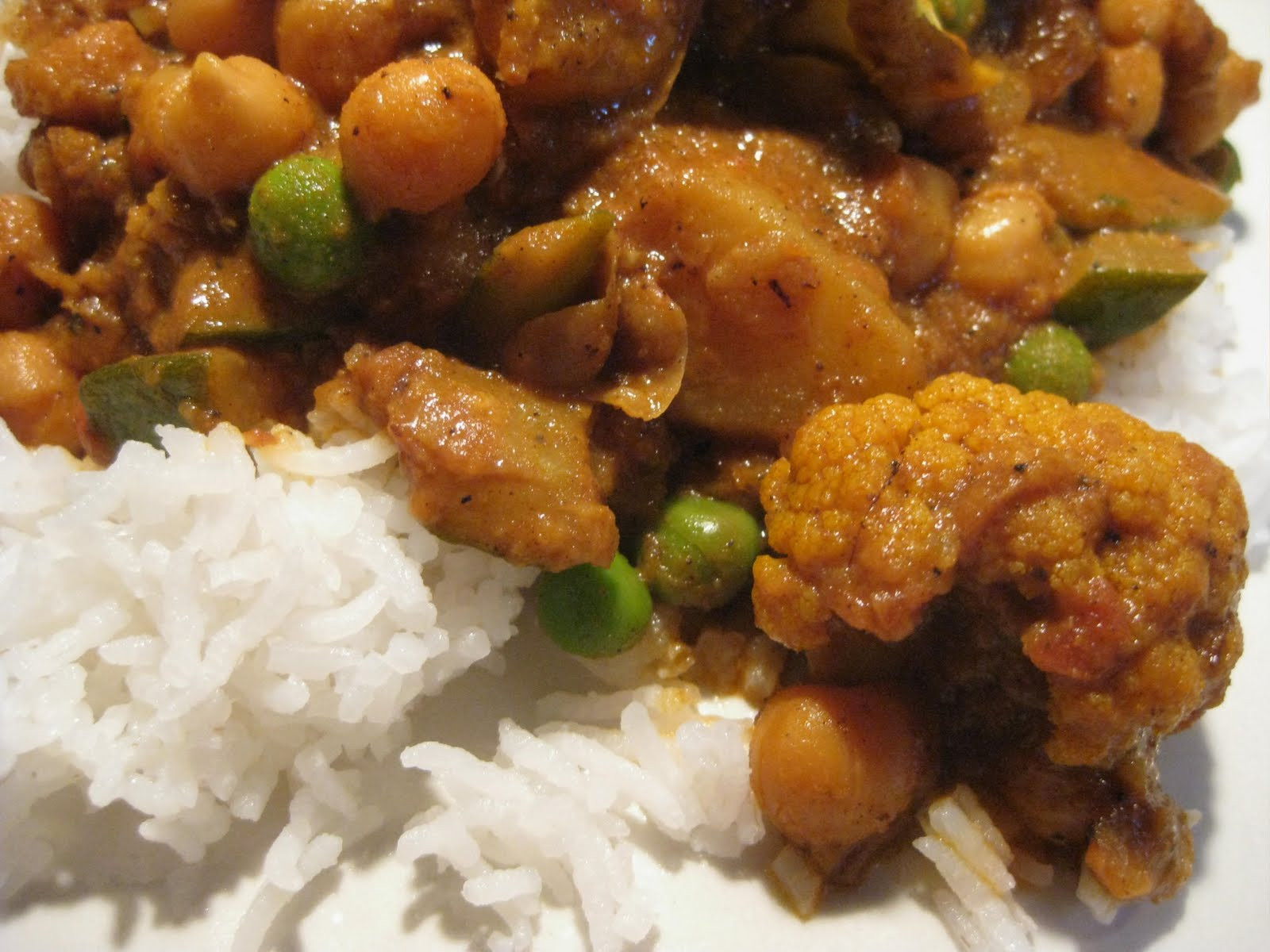 Indian Cauliflower Curry
 cauliflower and potato curry for rice