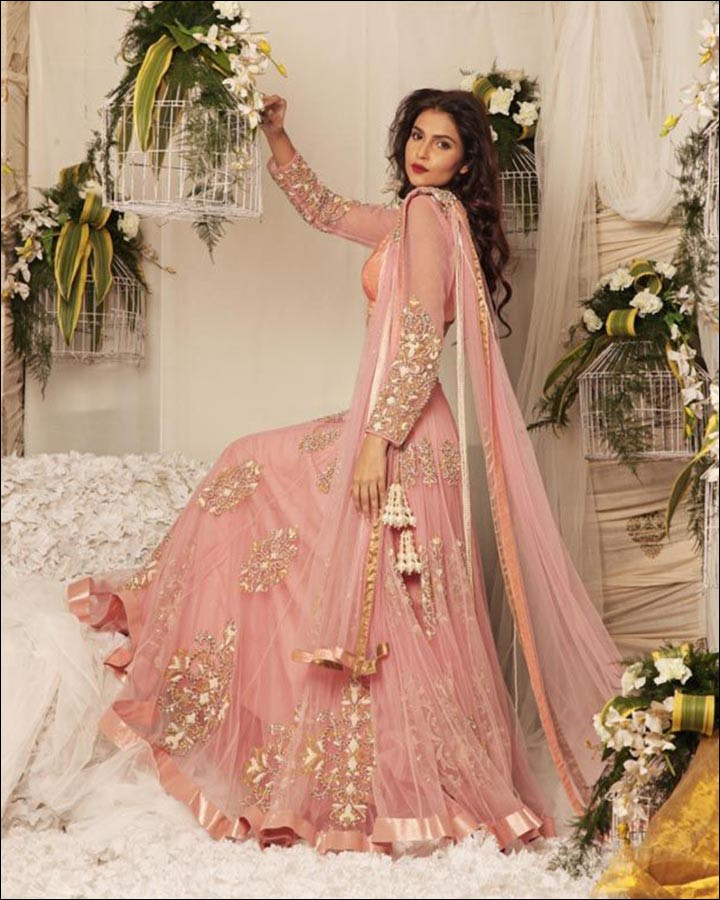 Indian Wedding Gown
 Indian Wedding Dresses 22 Latest Dresses To Look Like A Diva