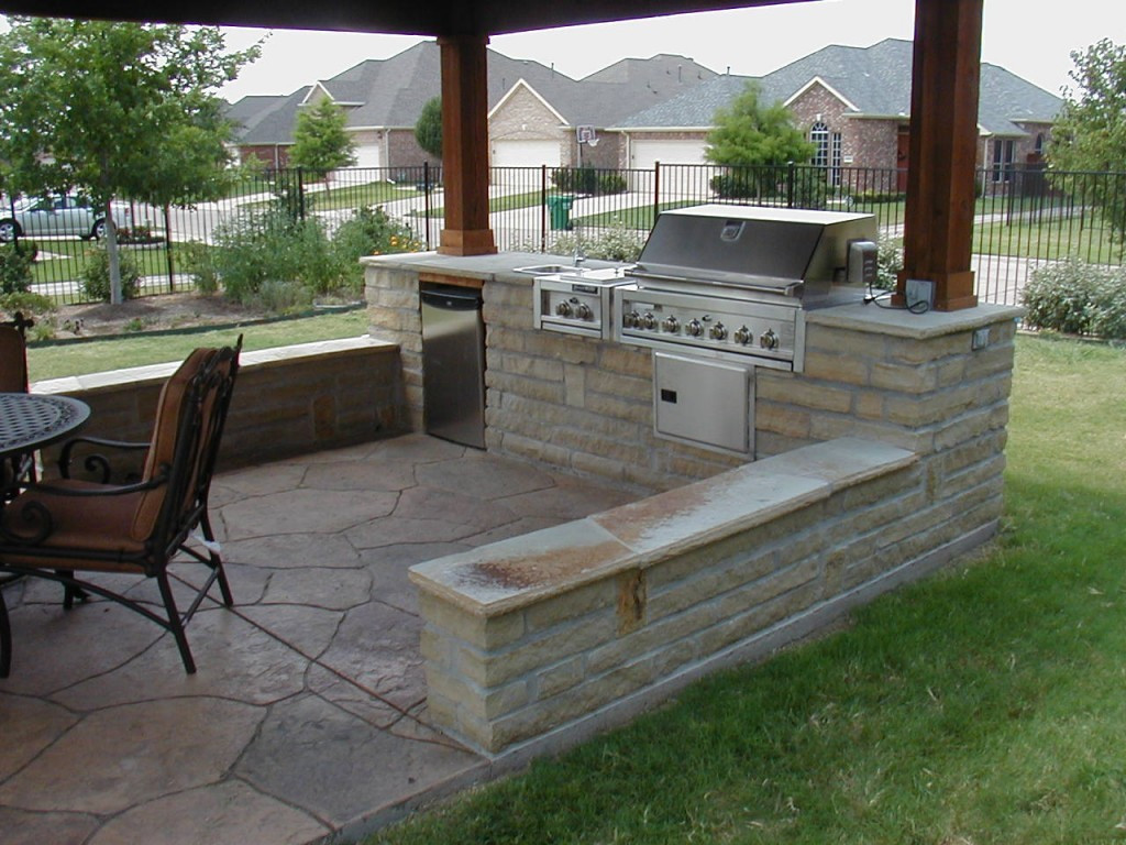Inexpensive Outdoor Kitchen Ideas
 Tips To Get Appropriate Outdoor Kitchen Ideas