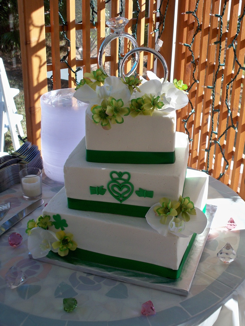 Irish Wedding Cakes
 Irish wedding Cakes by Michelle