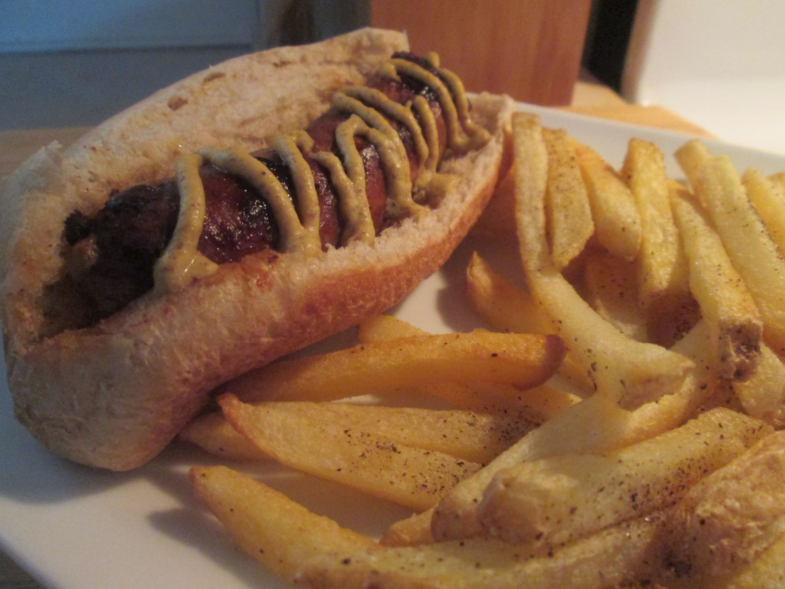 Italian Turkey Sausage
 Sweet Italian Turkey Sausage w Baked Shoestring Fries