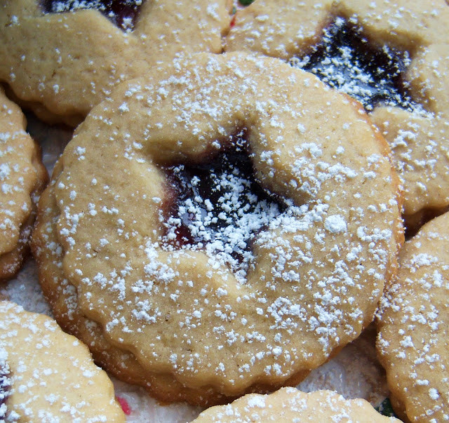 Jam Filled Shortbread Cookies
 Italian Raspberry Jam Filled Shortbread Cookies