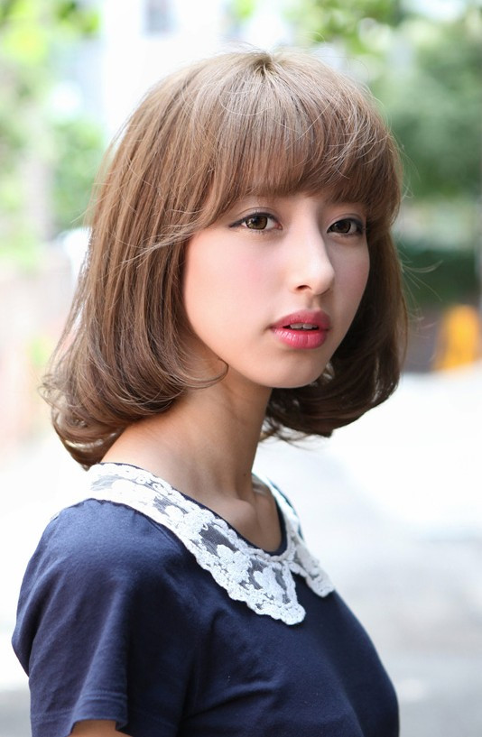 Japanese Hairstyle Female
 Flirty Fringed Bob – Feminine & Curvy Hairstyles Weekly