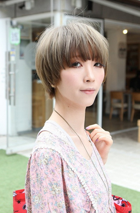 Japanese Hairstyle Female
 Japanese Hairstyles For Women