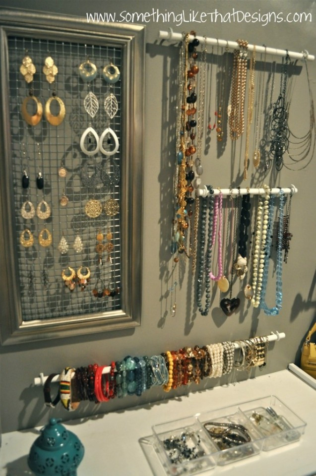 Jewelry Wall Organizer DIY
 21 Useful DIY Jewelry Holders