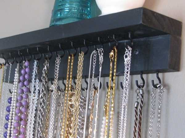 Jewelry Wall Organizer DIY
 25 DIY Jewelry Organizers Blending Unique Vintage Style