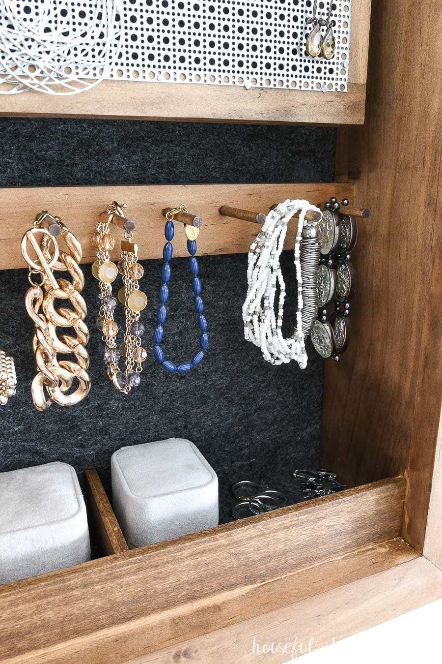 Jewelry Wall Organizer DIY
 DIY Wall Jewelry Organizer Houseful of Handmade