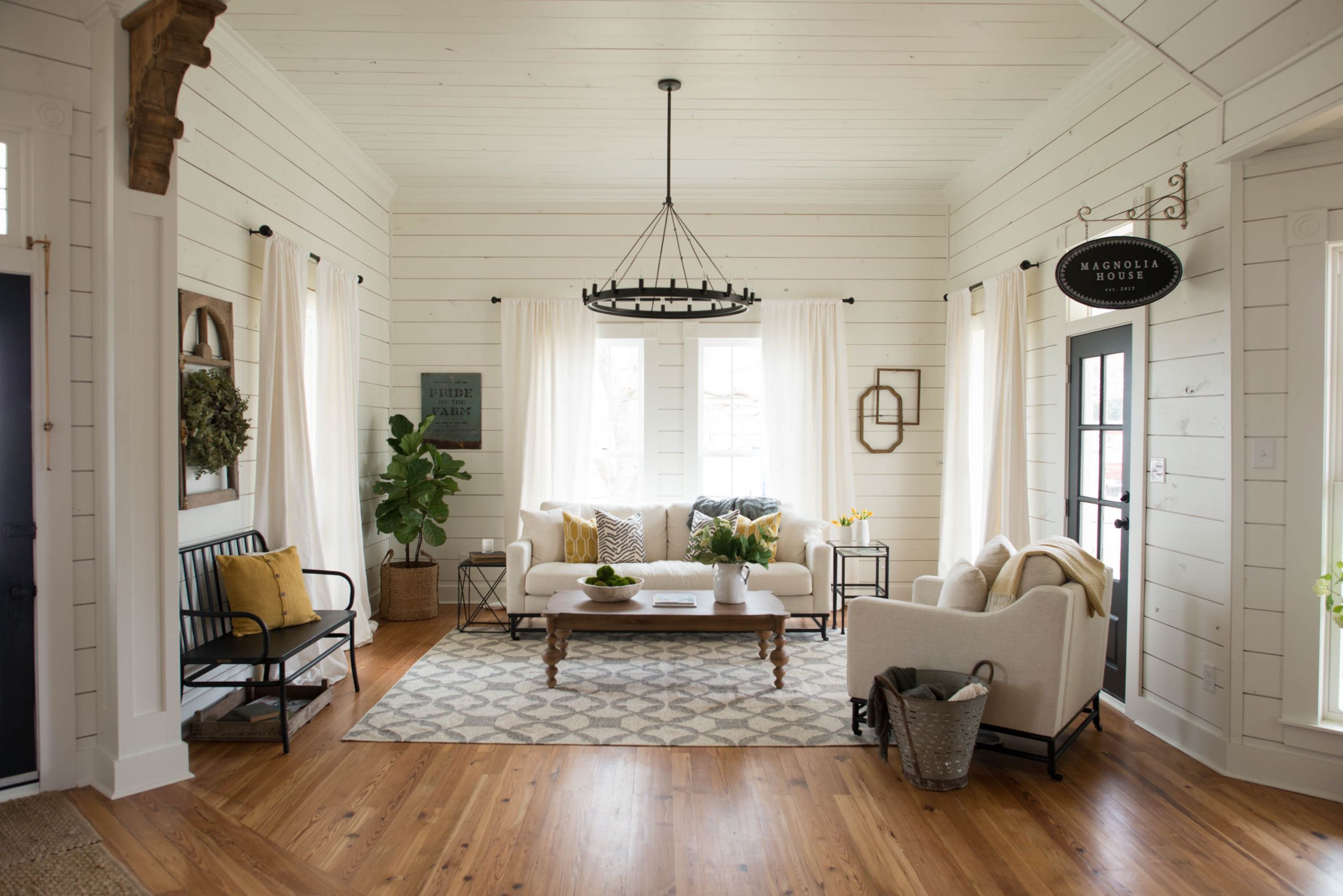 Joanna Gaines Living Room Ideas
 Magnolia House is Opening Up 2017 Reservations Next Week