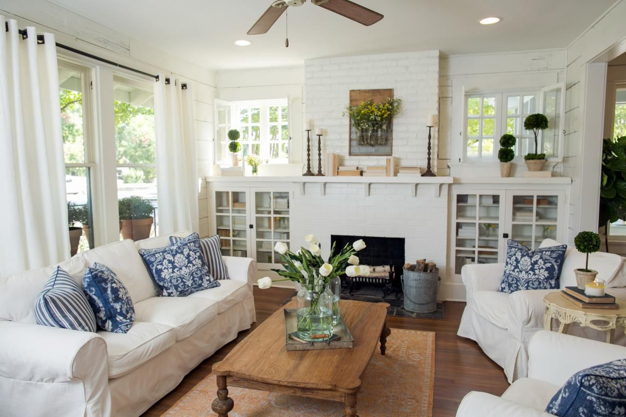 22 Sensational Joanna Gaines Living Room Ideas - Home, Family, Style