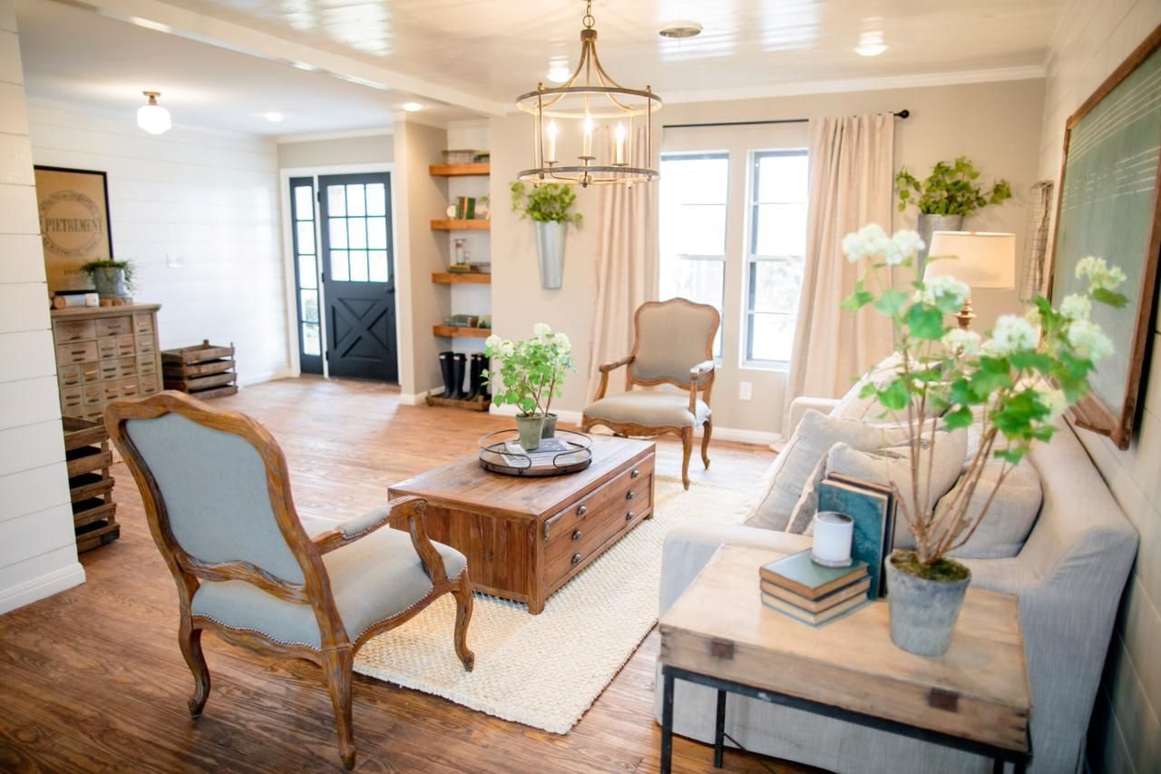 Joanna Gaines Living Room Ideas
 Decorating With Shiplap Ideas From HGTV s Fixer Upper