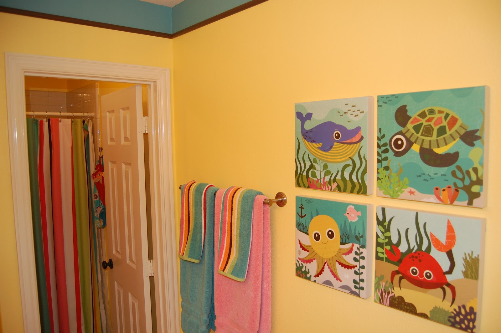 Kids Bath Decor
 kids bathroom decoration 2017 Grasscloth Wallpaper