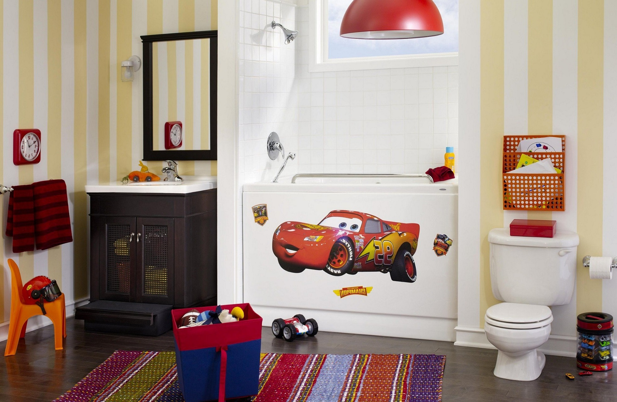 Kids Bath Decor Ideas
 Kid Bathroom Decorating Ideas TheyDesign