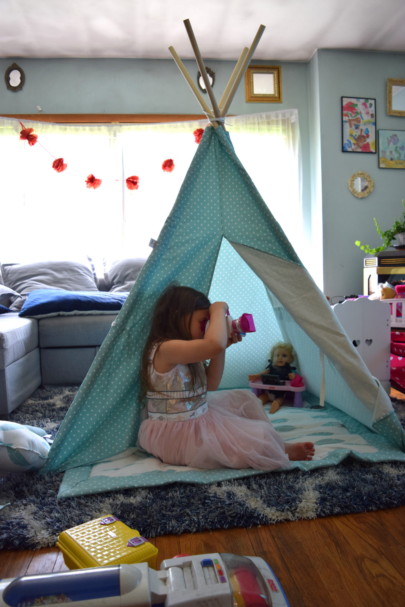 Kids Indoor Play Tent
 The Easiest Kids Play Tent Ever
