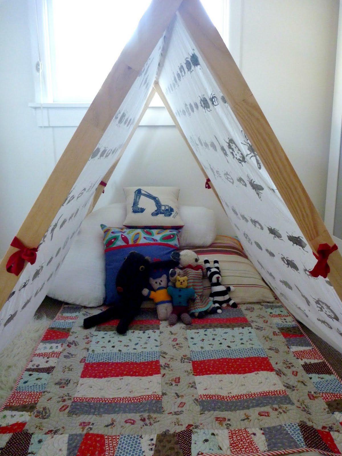 Kids Indoor Tents
 B I R C H s e e d printed by hand other things i make
