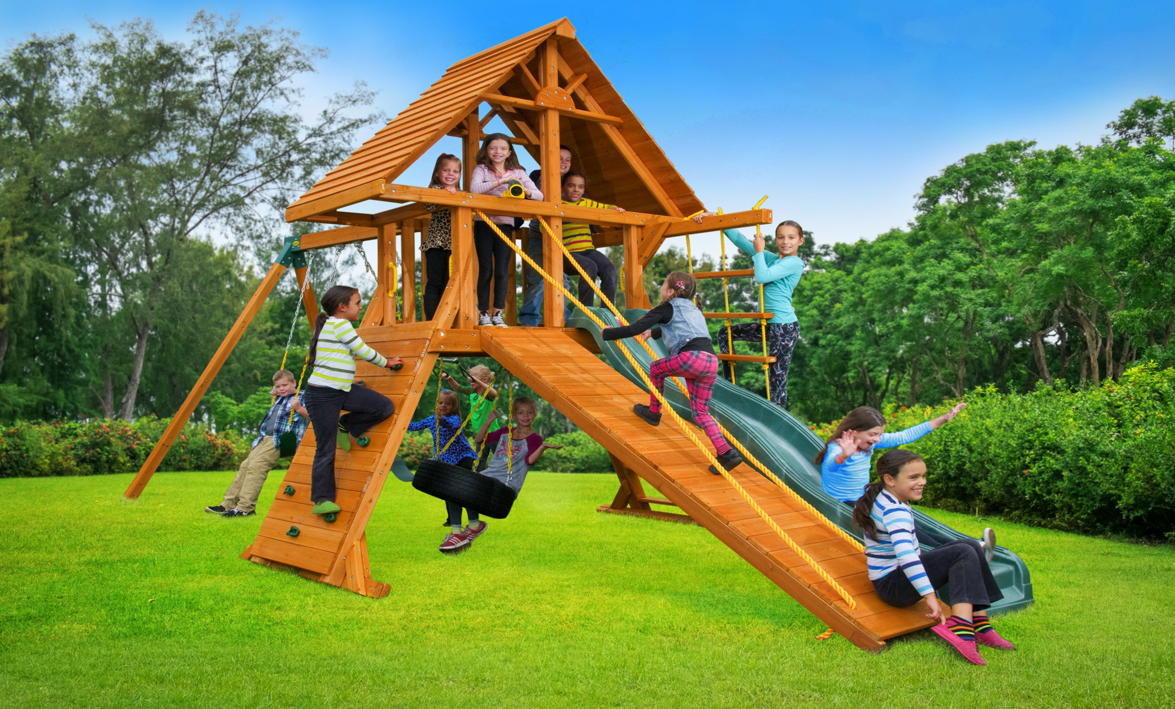 Kids Outdoor Playset
 Supremescape Swing Set 2 – Jungle Gyms Canada
