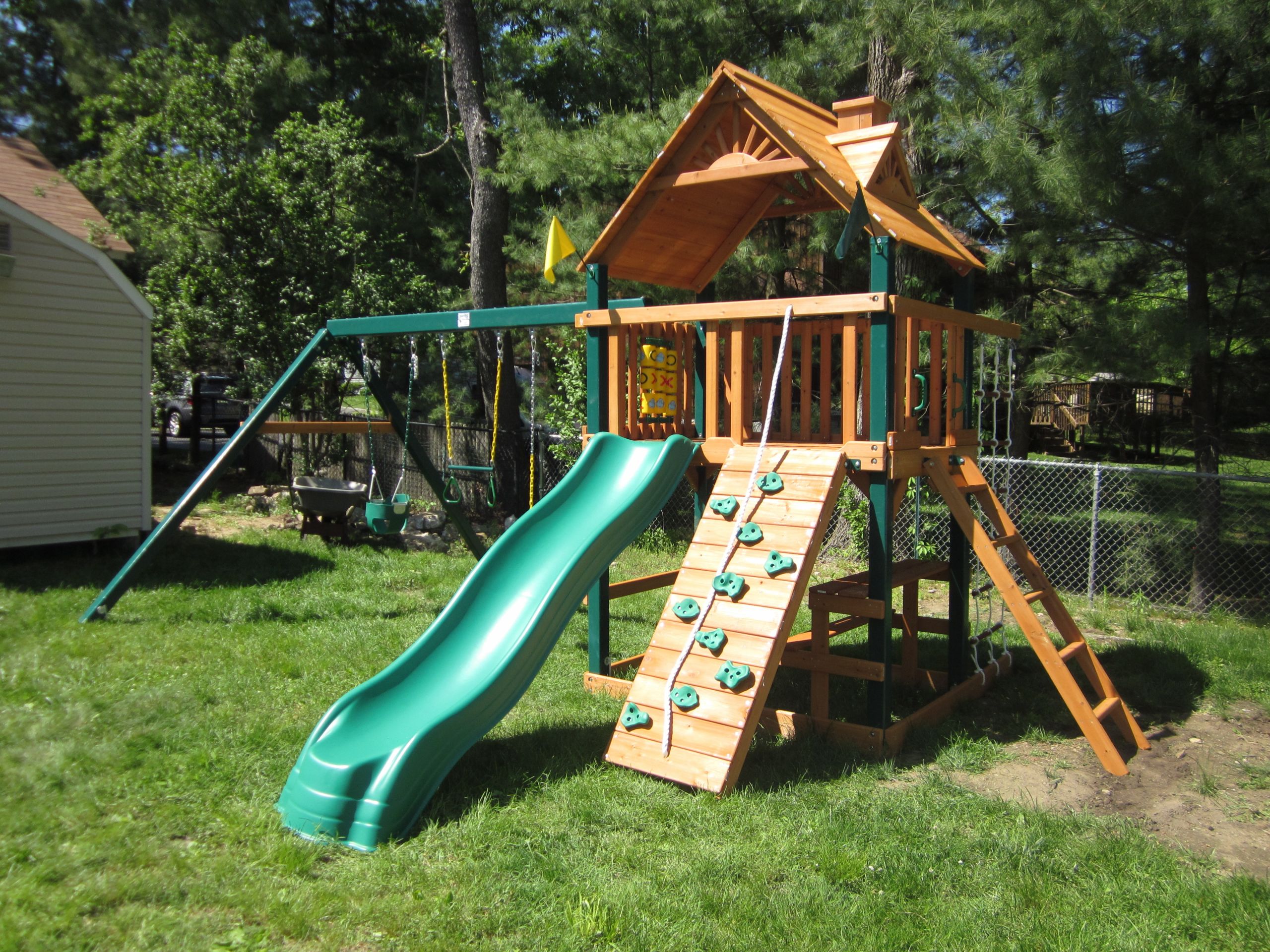 Kids Outdoor Swing Set
 Ideas Happy Kidsplay With Wooden Swing Sets Clearance