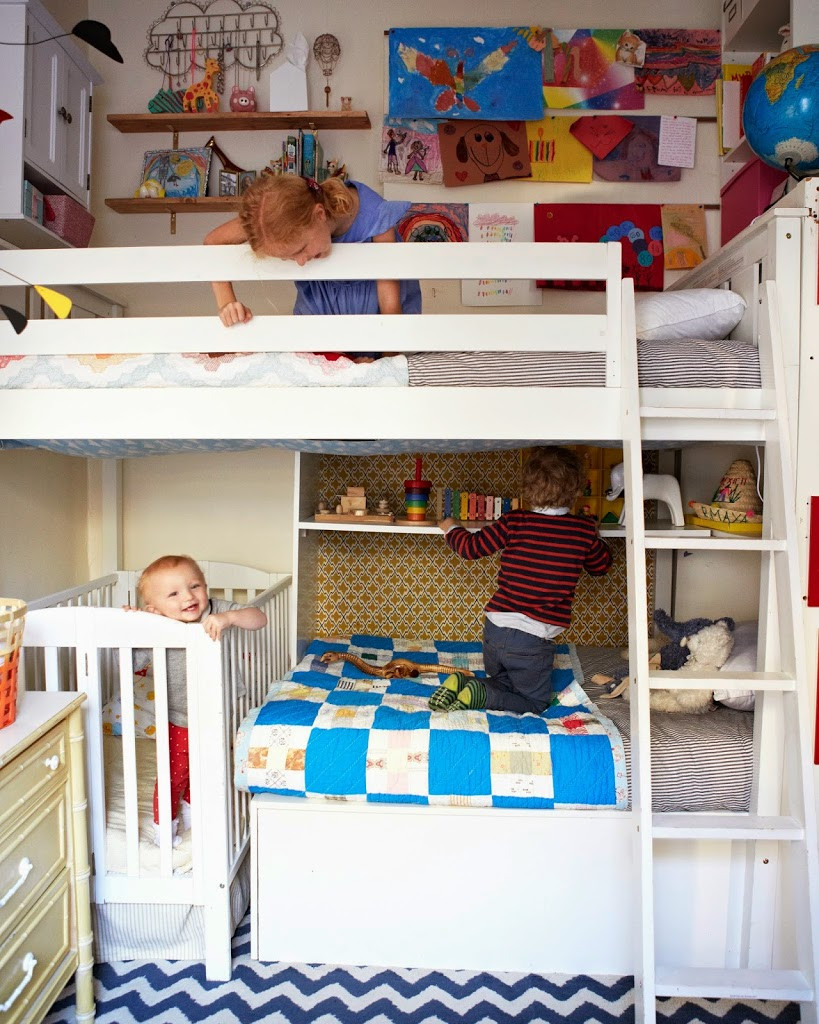 Kids Shared Bedroom
 d Kids Rooms